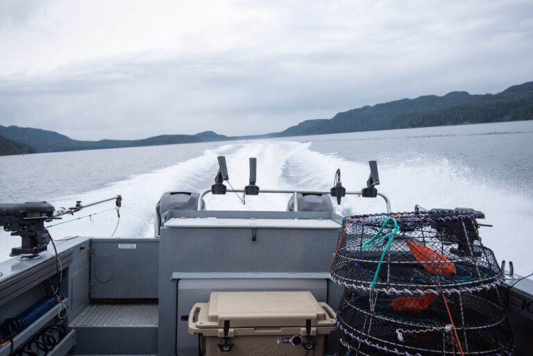 5 vs 6 vs 8 Hour Salmon Fishing Charters Pros and Cons